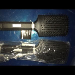 Rusk hair brushes